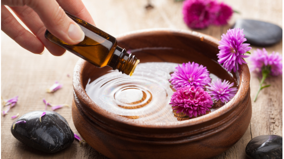 Oli essenziali: l'aromaterapia per stress e benessere
